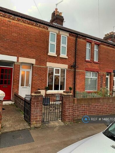 3 Bedroom Terraced House To Rent In The Crescent, Eastleigh, SO50