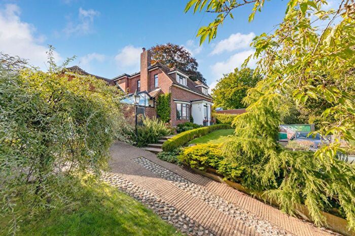 5 Bedroom Detached House For Sale In King Henrys Road, Lewes, BN7