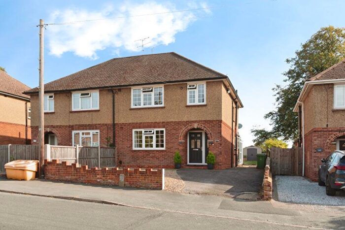 3 Bedroom Semi-Detached House For Sale In Worsley Road, Frimley, Camberley, Surrey, GU16