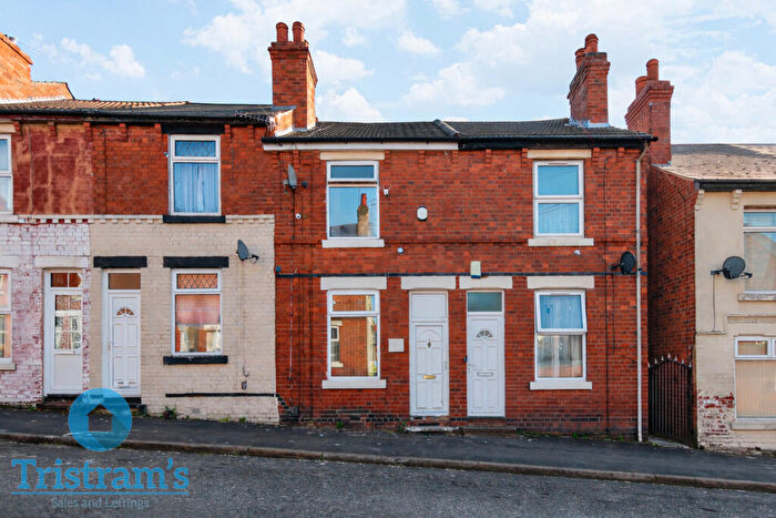 2 Bedroom Terraced House To Rent In Hazelwood Road, Radford, NG7