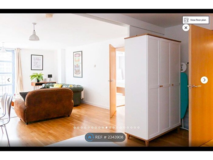 2 Bedroom Flat To Rent In Batemans Row, London, EC2A