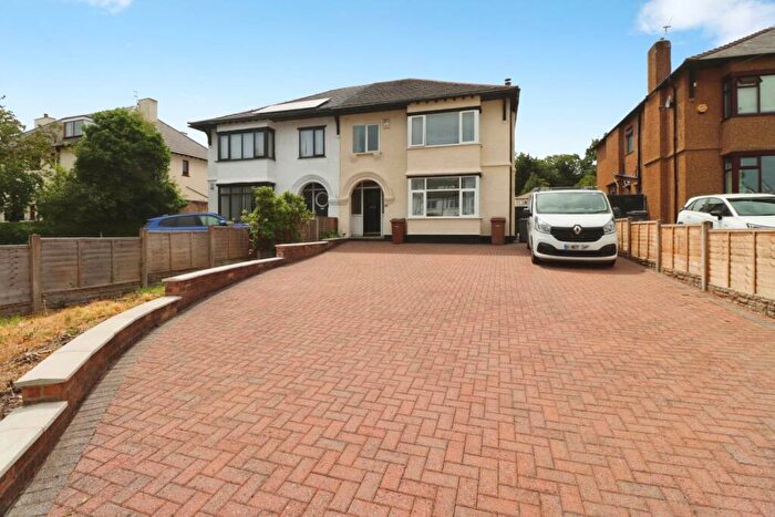 4 Bedroom Semi-Detached House For Sale In Ravenswood Avenue, Rock Ferry, CH42