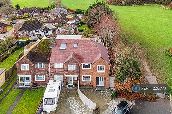 3 Bedroom Semi-Detached House To Rent In Hangleton Way, Hove, BN3