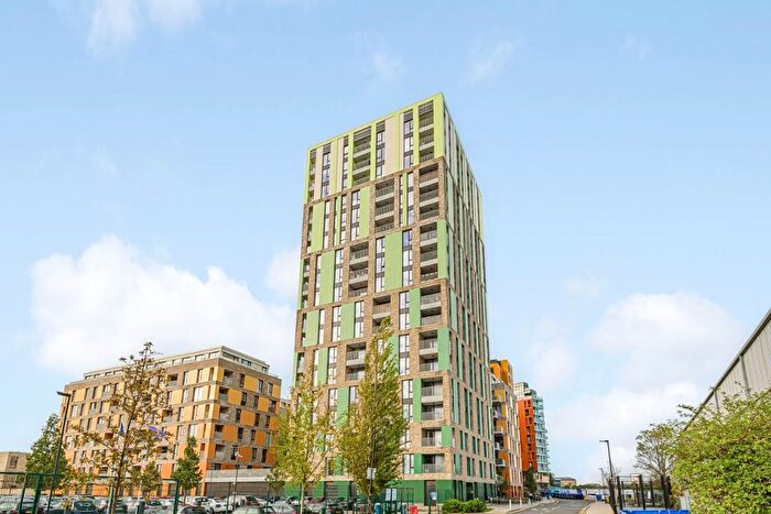 Garage / Parking To Rent In Telcon Way, London, SE10