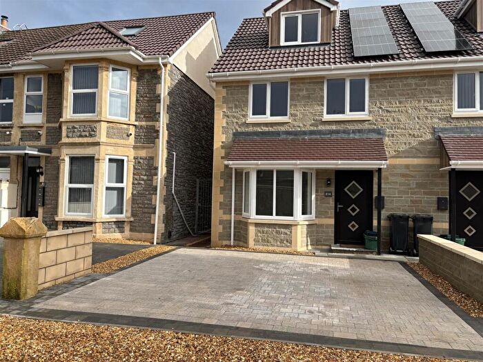 3 Bedroom Semi Detached House To Rent In Cloverlea Road, Oldland Common, BS30