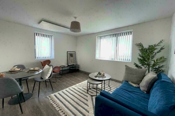 3 Bedroom Flat To Rent In Church Road, Liverpool, Merseyside, L22