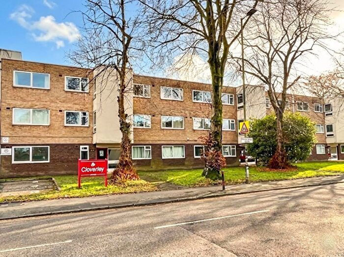 2 Bedroom Apartment To Rent In Brooklands Road, Sale, M33