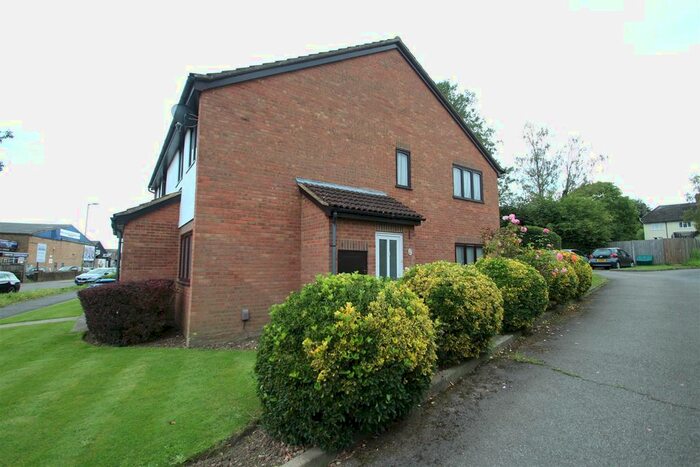 1 Bedroom Maisonette To Rent In Church Lane, Kings Langley, WD4