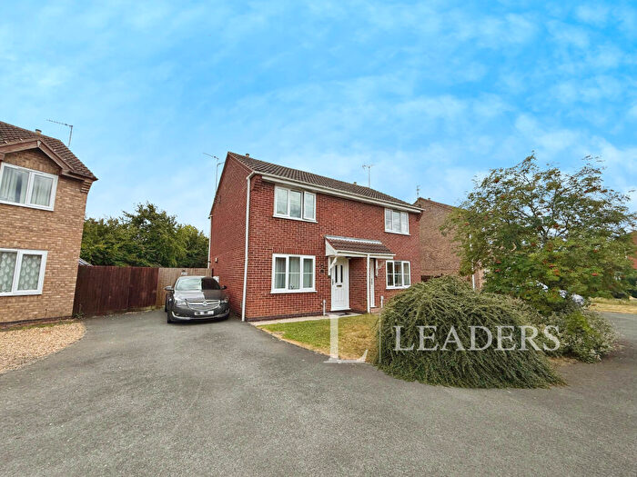2 Bedroom Semi-Detached House To Rent In Wetherby Close, Bourne, PE10