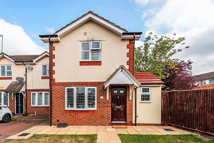 3 Bedroom End Of Terrace House For Sale In Lindley Road, Godstone, Surrey, RH9