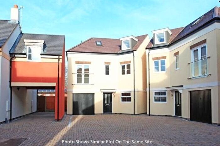 3 Bedroom Detached House For Sale In Colliery Mews, Heath Hill, Dawley, Telford, Shropshire, TF4