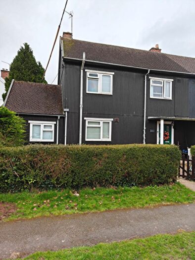 3 Bedroom Semi-Detached House To Rent In The Plies, Fairford, GL7