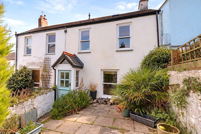 2 Bedroom End Of Terrace House For Sale In Berkeley Place, Ilfracombe, Devon, EX34