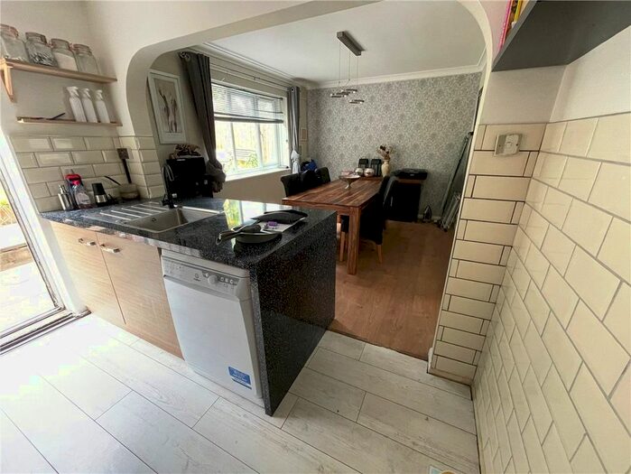 3 Bedroom End Of Terrace House For Sale In Barnfield Road, St Pauls