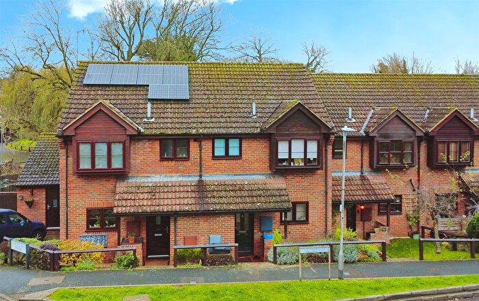 3 Bedroom Terraced House To Rent In Waterside, Kings Langley, WD4