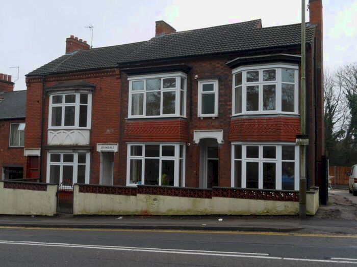 2 Bedroom Flat To Rent In Hinckley Road, Leicester, LE3