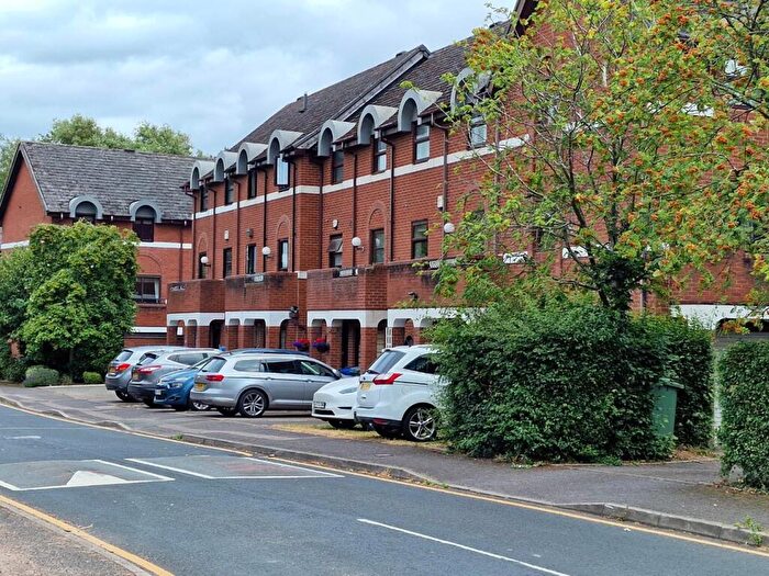 4 Bedroom Town House For Sale In Alexandra Mews, Tamworth, B79