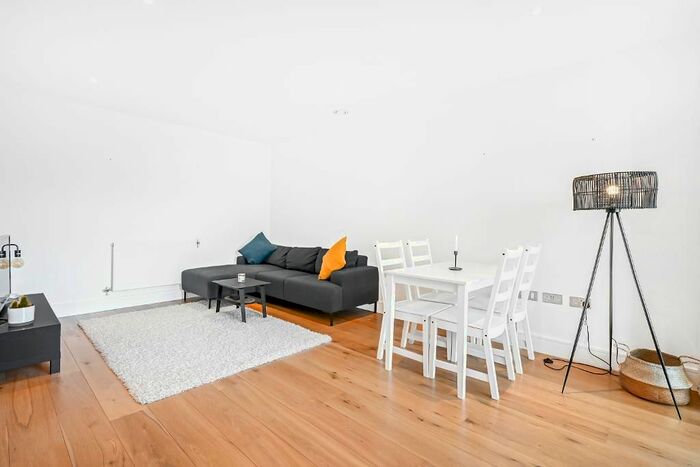 1 Bedroom Flat To Rent In Aurora Point, Winchester Square, London, SE8