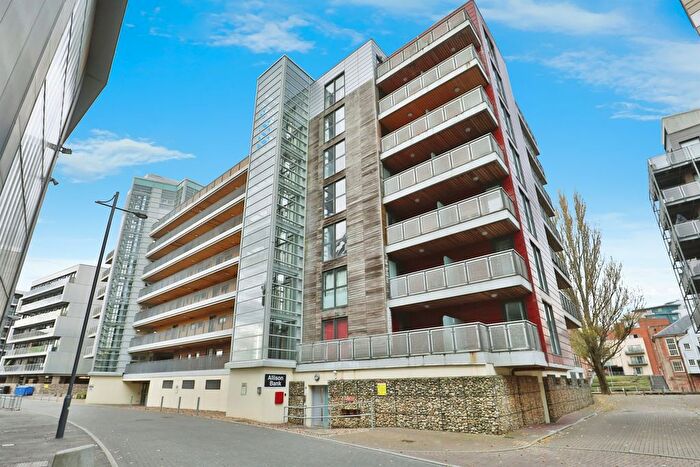 1 Bedroom Studio For Sale In Geoffrey Watling Way, Norwich, NR1