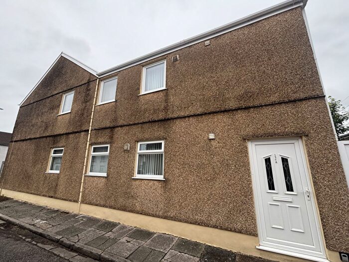 2 Bedroom Flat To Rent In Fff Eaton Road, Brynhyfryd, Swansea, West Glamorgan, SA5