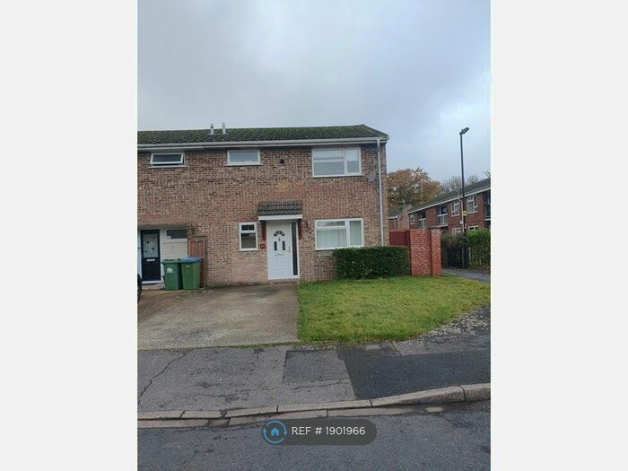 3 Bedroom End Of Terrace House To Rent In Dawson Road, Southampton, SO19