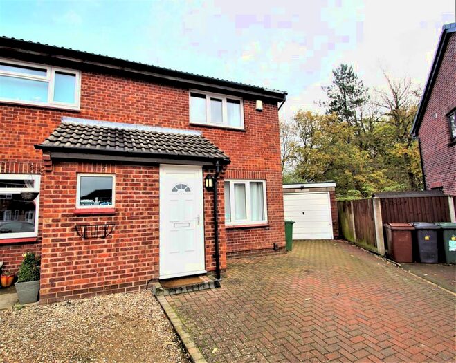 2 Bedroom Semi-Detached House To Rent In Hornbeam Way, Leeds, LS14