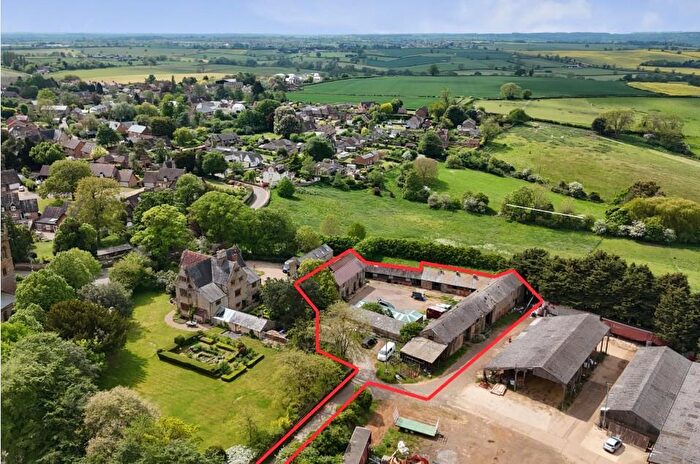Barn Conversion For Sale In Wrights Lane, Gayton, NN7