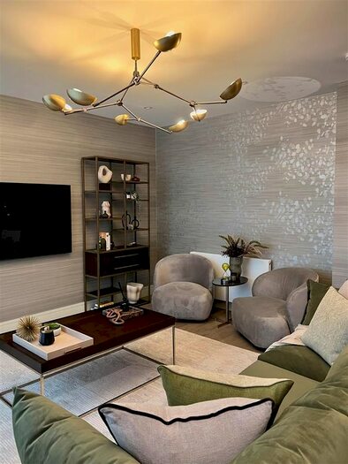 3 Bedroom Flat To Rent In Cranley Gardens, London, SW7