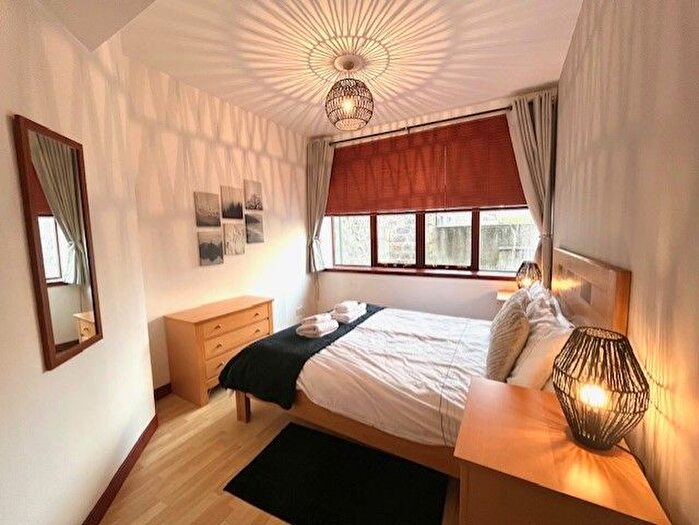 1 Bedroom Flat To Rent In Charlotte Street, Aberdeen, AB25