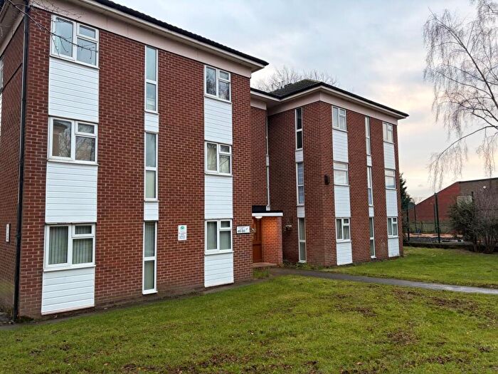 1 Bedroom Apartment For Sale In Lanthwaite Close, Nottingham, NG11