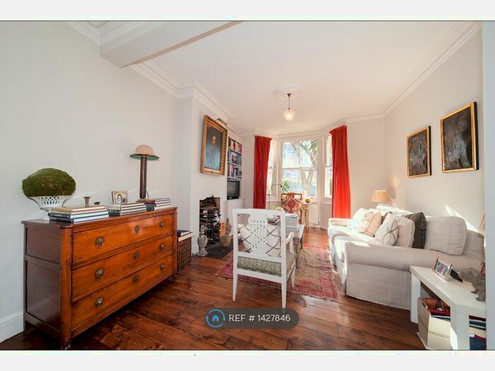 3 Bedroom Terraced House To Rent In Hambro Road, Streatham, London, SW16