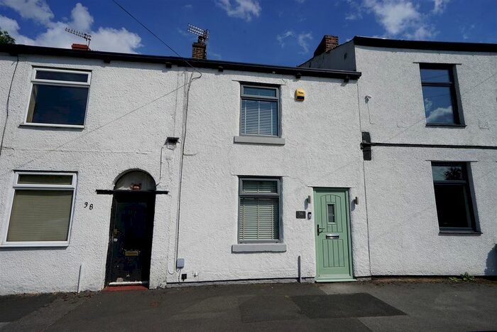 2 Bedroom Cottage To Rent In Chew Moor Lane, Lostock, Bolton, BL6