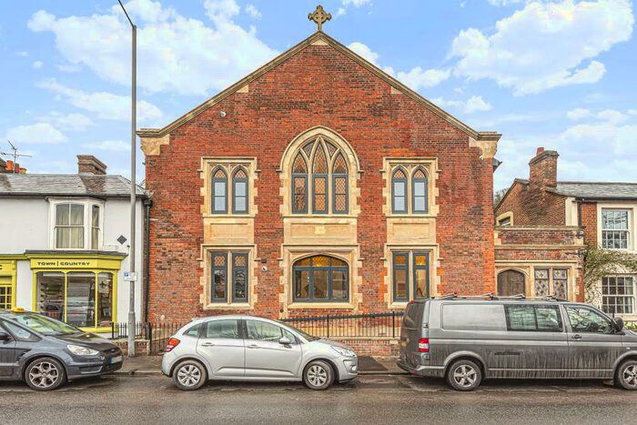 1 Bedroom Apartment To Rent In Chesham, Buckinghamshire, HP5