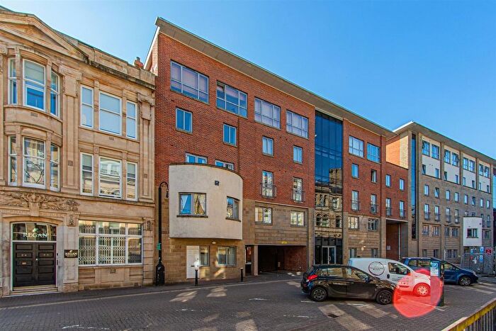 2 Bedroom Flat To Rent In St. Stephens Mansions, Mount Stuart Square, Cardiff, CF10