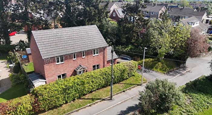 3 Bedroom Detached House For Sale In Middleton Road, Oswestry, SY11