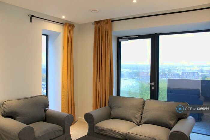 2 Bedroom Flat To Rent In Block A, Salford, M3