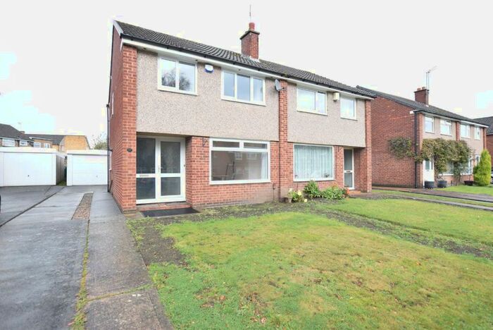 3 Bedroom Semi-Detached House To Rent In Plantation Gardens, Alwoodley, Leeds, LS17