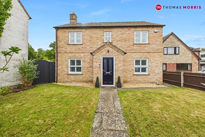 4 Bedroom Detached House For Sale In High Street, Offord D'arcy, St. Neots, Cambridgeshire, PE19