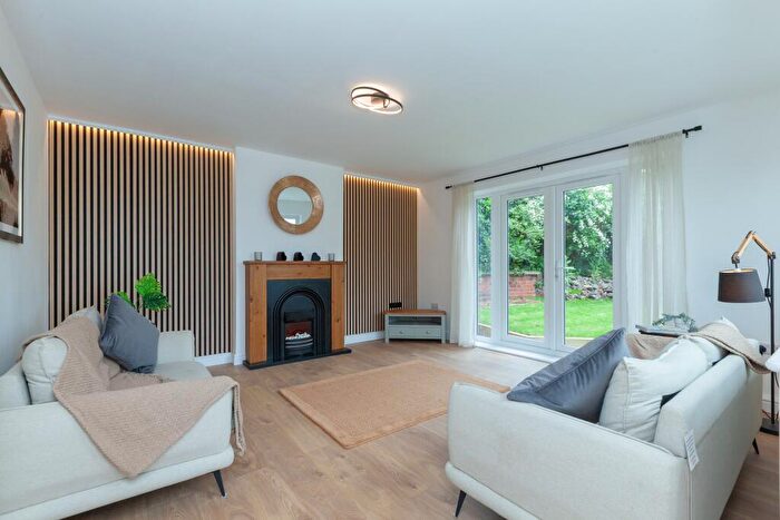 3 Bedroom Detached House To Rent In St Lukes Close, Thurnby, LE7