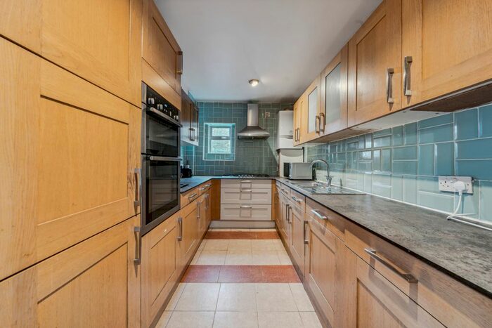 4 Bedroom Semi-Detached House To Rent In Norbroke Street, East Acton, W12