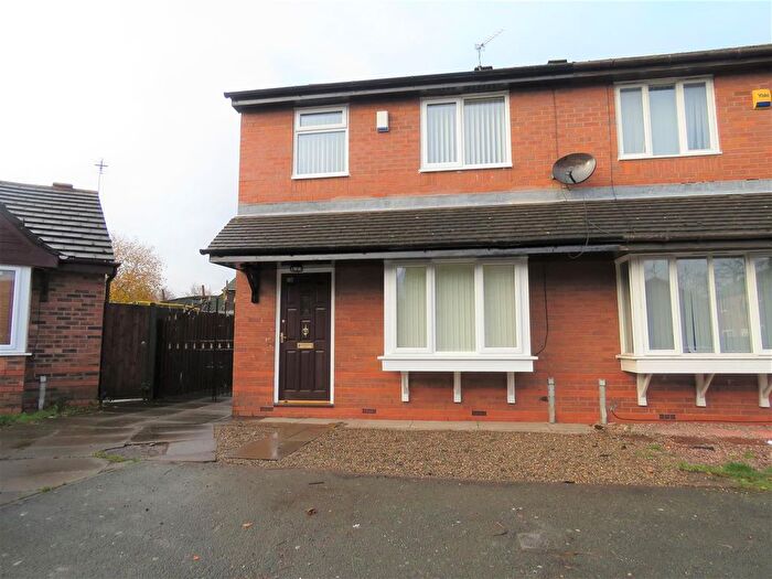3 Bedroom Semi-Detached House To Rent In Brampton Drive, Liverpool, L8