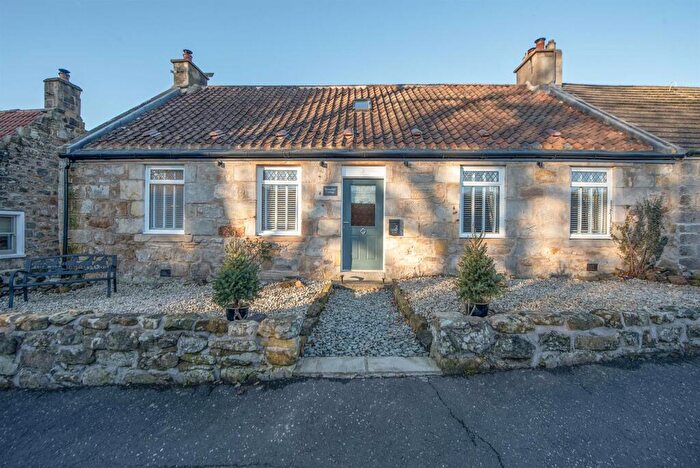 3 Bedroom Semi-Detached House For Sale In Waterfall Cottage, Linnmill, FK10