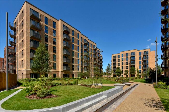 2 Bedroom Apartment To Rent In Artesian House, Memorial Avenue, Slough, Berkshire, SL1