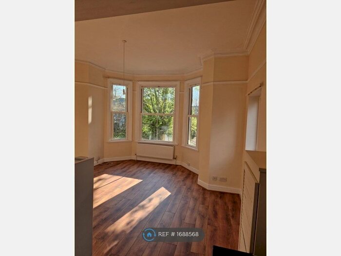 1 Bedroom Flat To Rent In Parkfield Road, Aigburth, Liverpool, L17