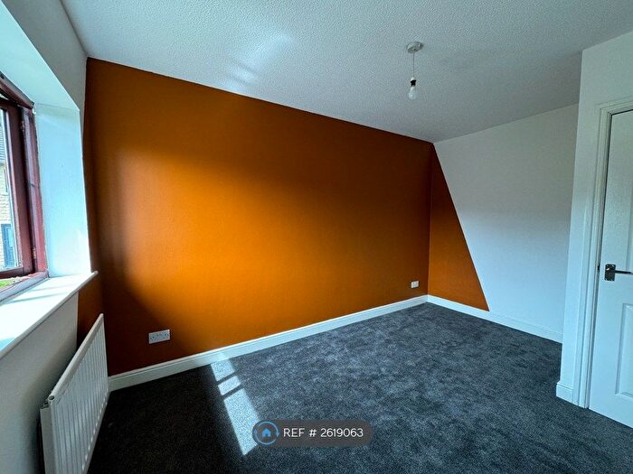 1 Bedroom Semi-detached House To Rent In Pierce Close, Padiham, Burnley, BB12