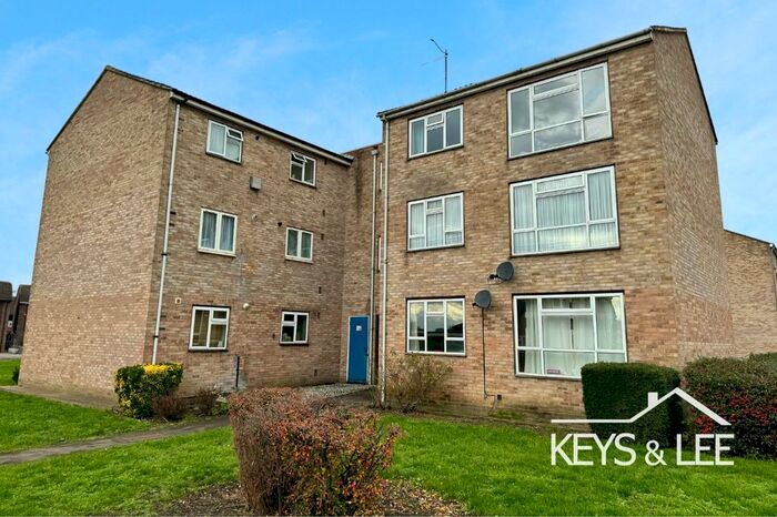 1 Bedroom Flat To Rent In Portnoi Close, Romford, RM1