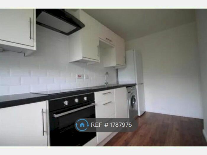 1 Bedroom Flat To Rent In Pagette Way, Grays, RM17