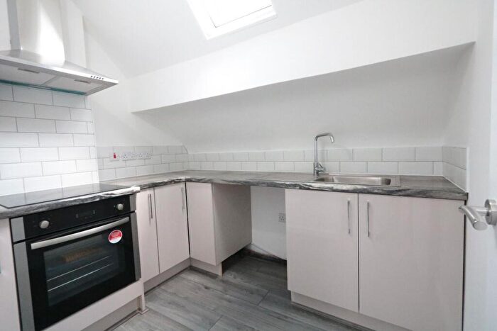 1 Bedroom Apartment To Rent In Barlow Moor Road, Manchester, M21