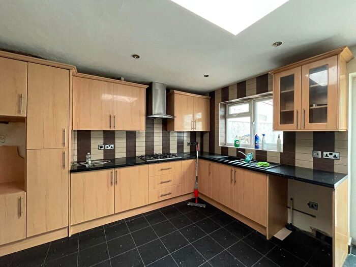 4 Bedroom Terraced House To Rent In Feltham, TW13
