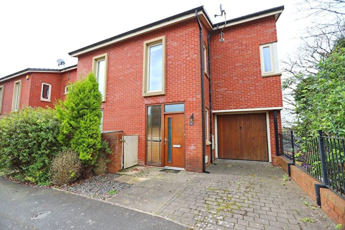 4 Bedroom Terraced House To Rent In Derby Street, Prestwich, M25